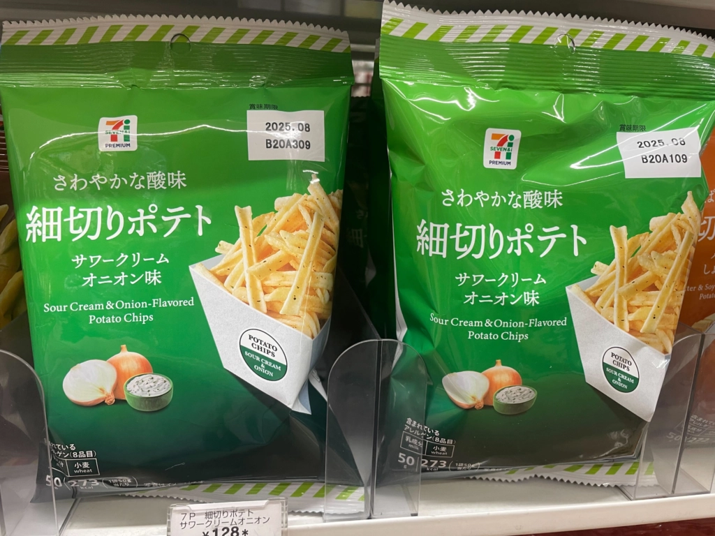 日本7-11 細切薯條酸奶油洋蔥味