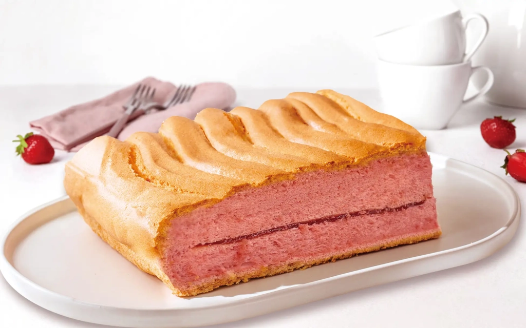 GRAND CASTELLA 的草莓蜂蜜蛋糕