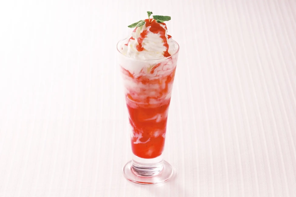 印度料理AMARA的草莓鮮奶油拉西