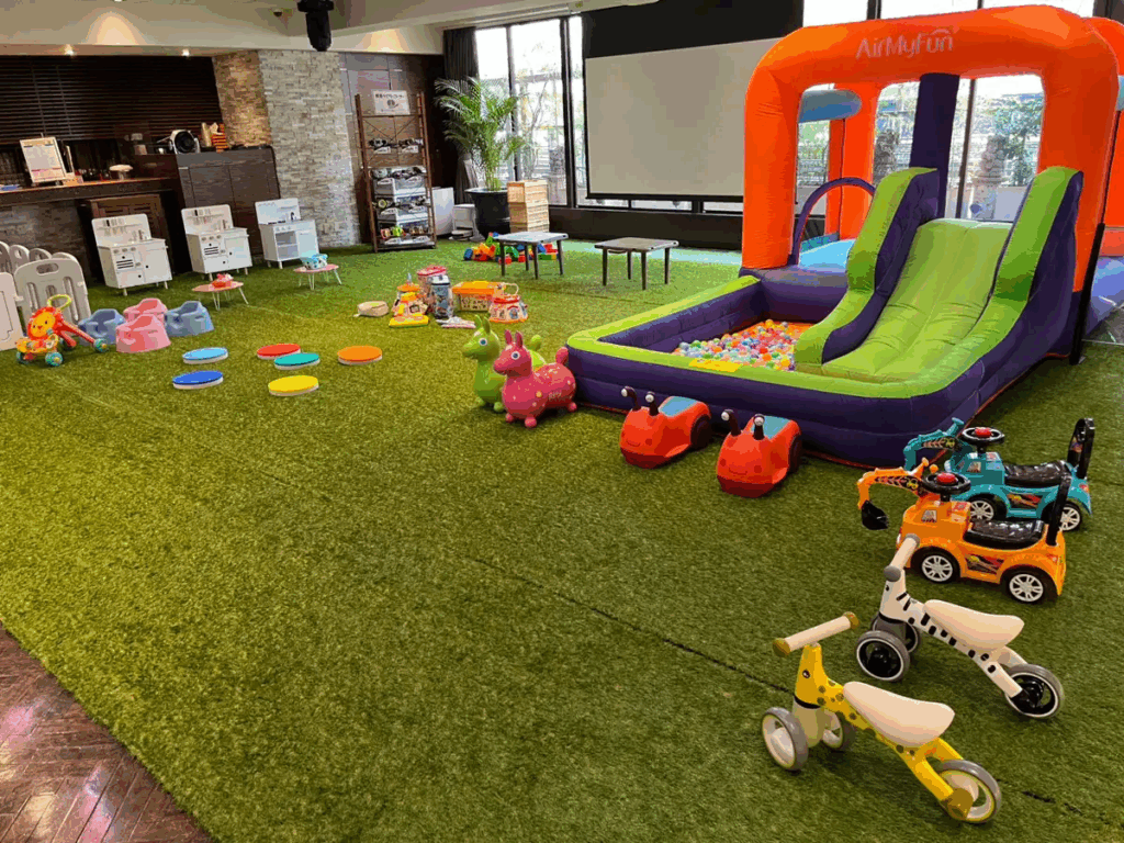 Beruberu Park 巨大室內球池