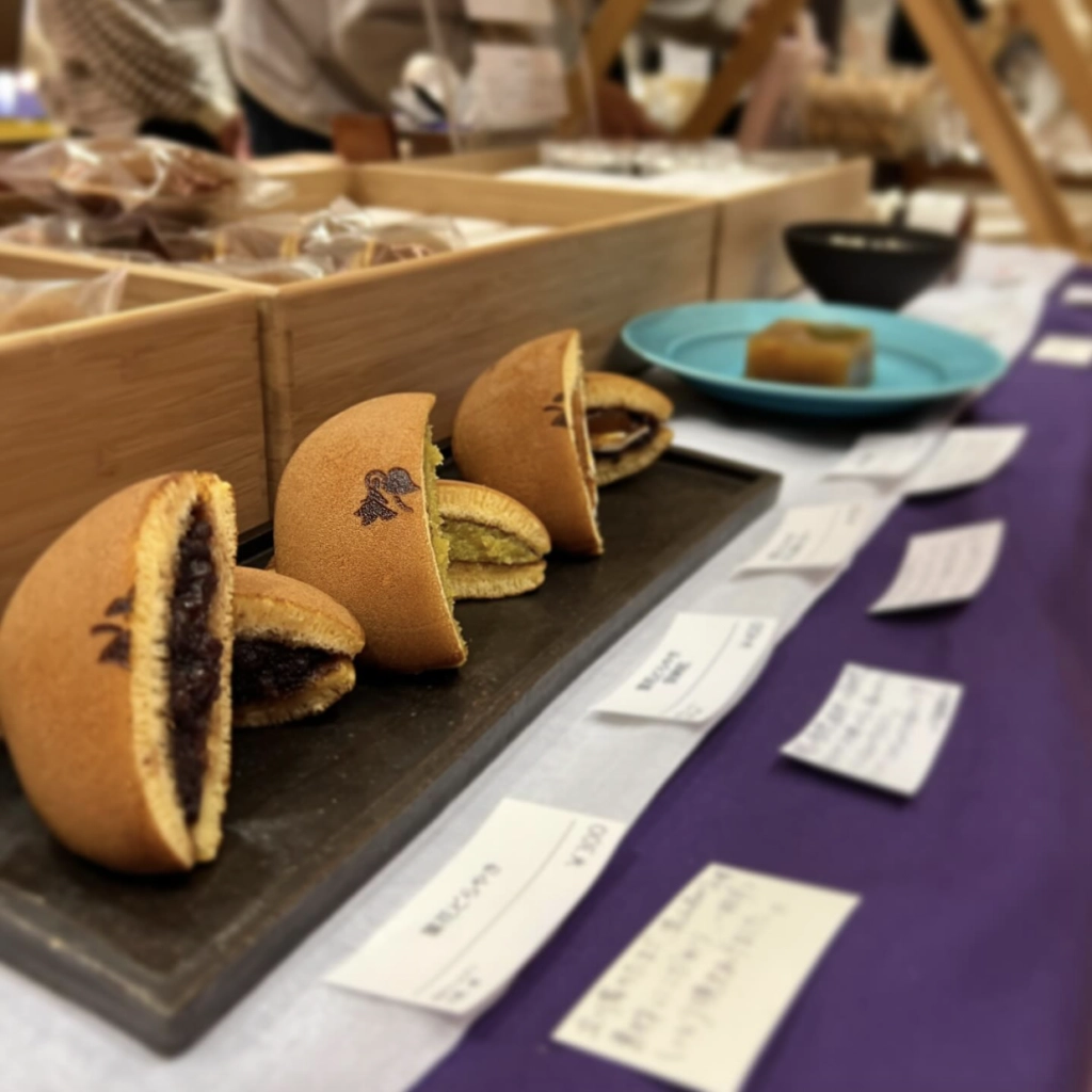 菫花堂的快閃店攤位