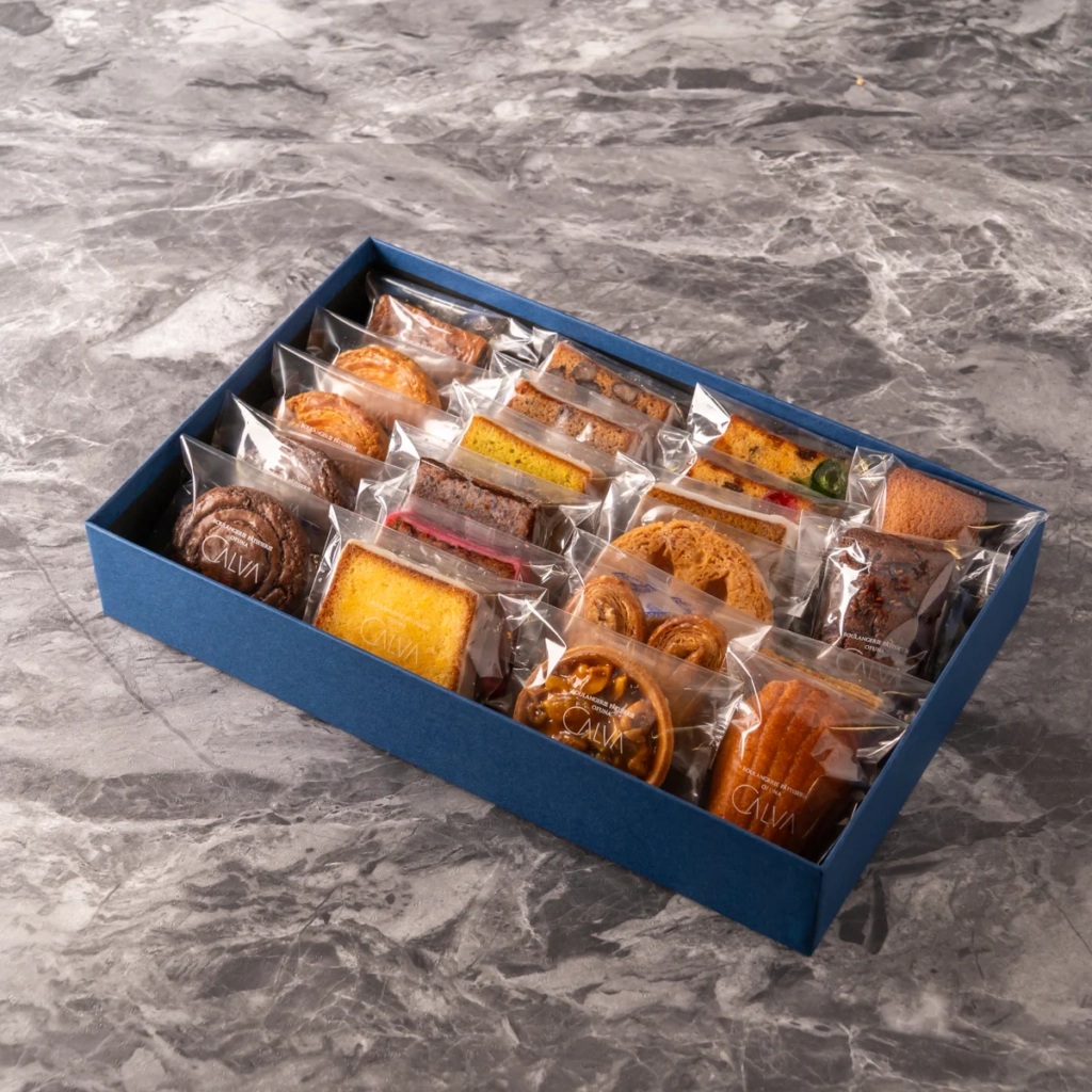 CALVA的綜合西點禮盒