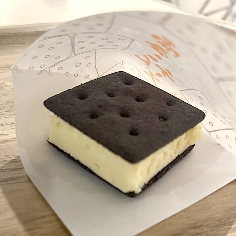 小樽美食 六花亭 可可餅夾乳酪蛋糕