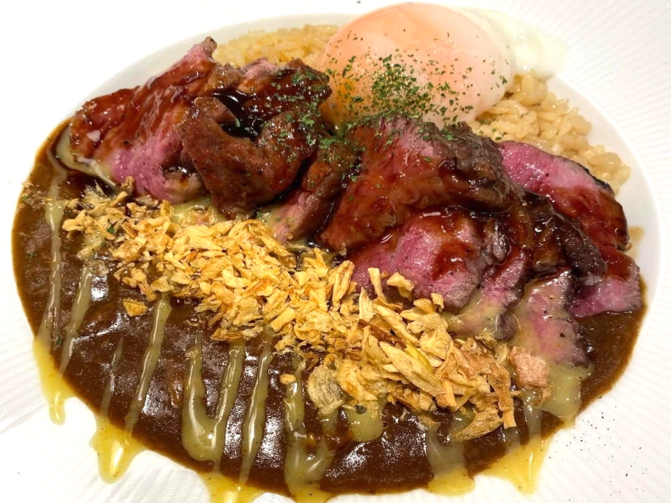 牛排飯 Center Beef 增量牛排肉&燉咖哩