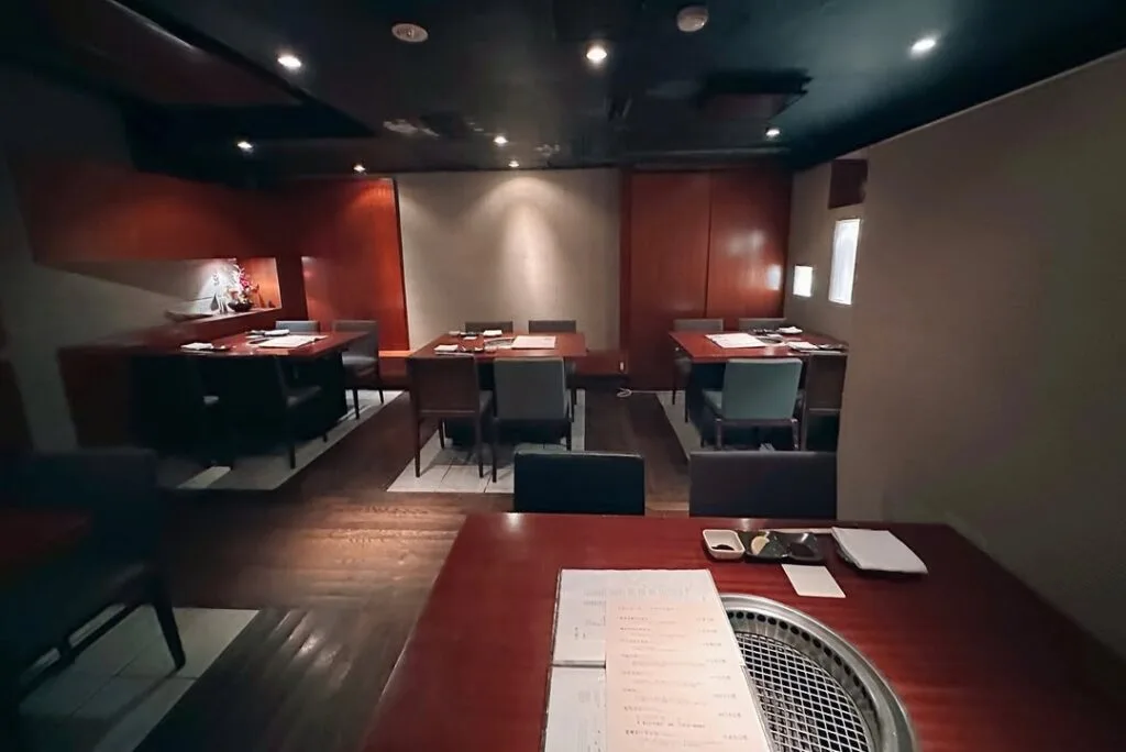 東京燒肉店 Yoroniku 店內