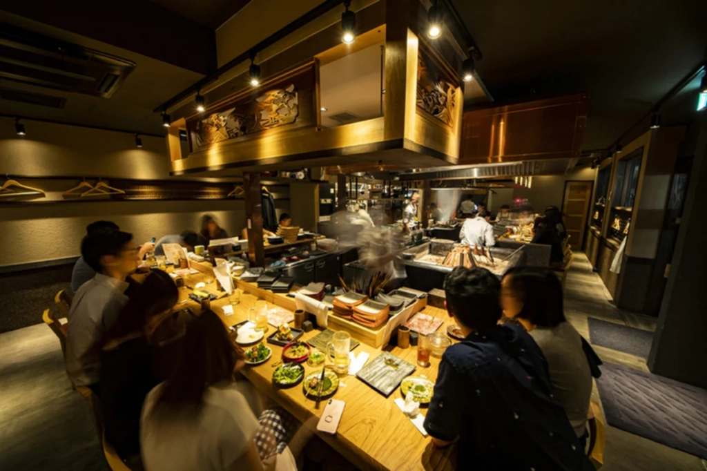福岡居酒屋 炭劇場 Musashiza 店內座位